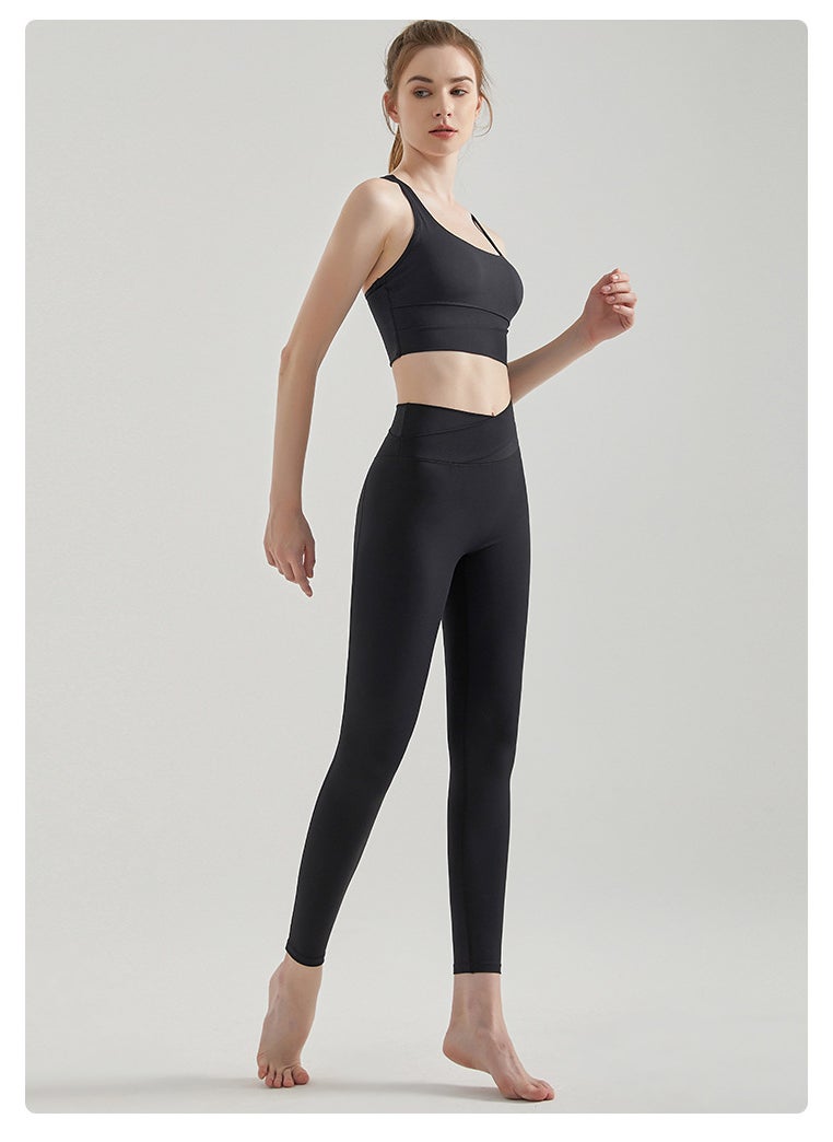Generic New Contrasting Yoga Suit for Women High Support Sports Bra and Tank Set Black