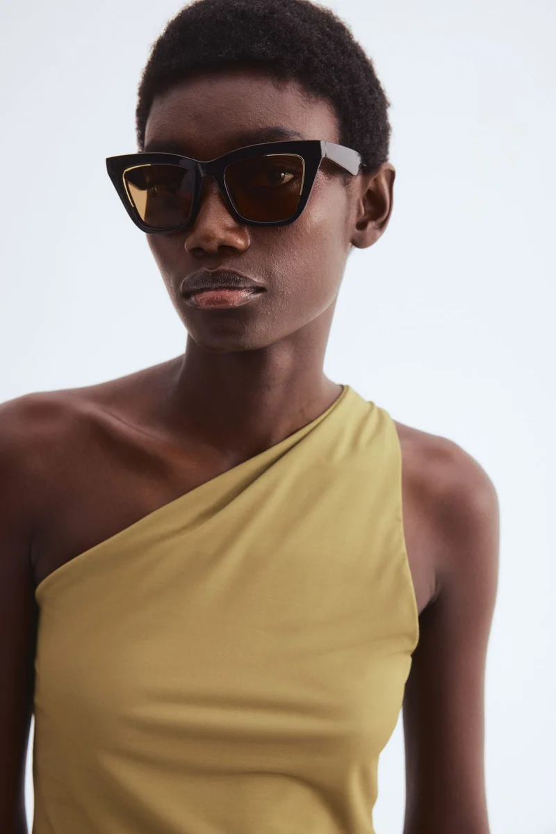 H&M Cat-eye sunglasses