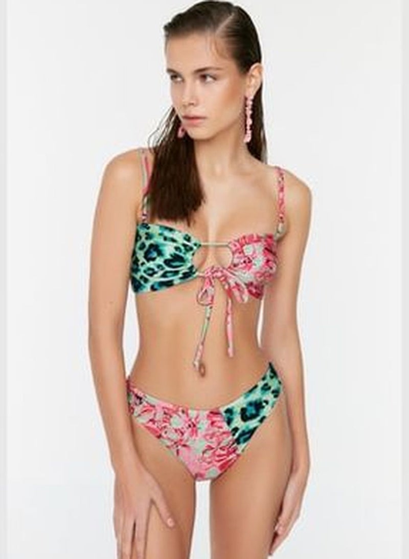 trendyol Leopard Pattern Color Block Bikini Bottoms TBESS22BA0315 - Image 2