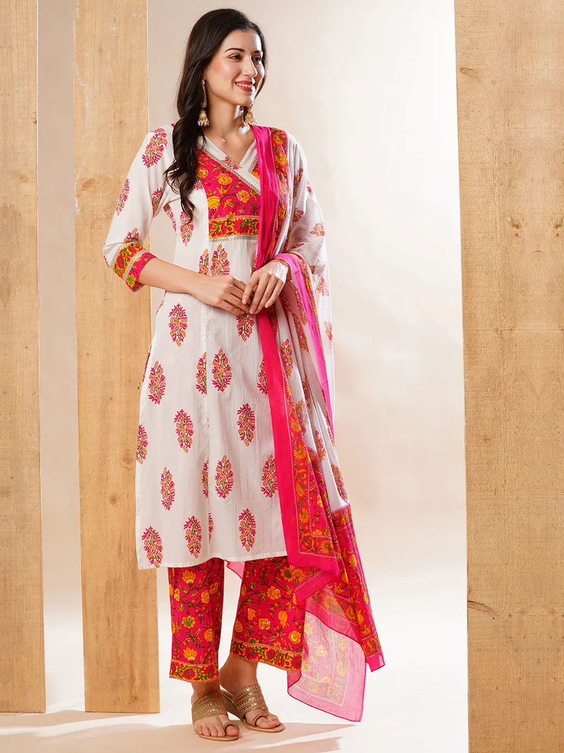 globus Women Floral Printed Panelled Pure Cotton Straight Kurta With Trousers & Dupatta