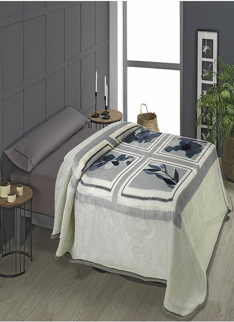 Mora Gold blanket - Model N41- Color: Grey - Size: 220 * 240 - Weight 4.450 kg-Country of origin Spain.