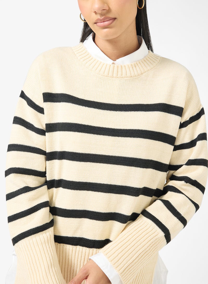 جينجر كنزة صوف مقلمة بياقة دائرية واسعة - Image 3