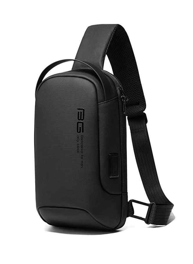 بانجي حقيبة كتف كروس بدي مقاومه للماء من بانجي تحتتوي على منفذ يو إس بي - Image 1