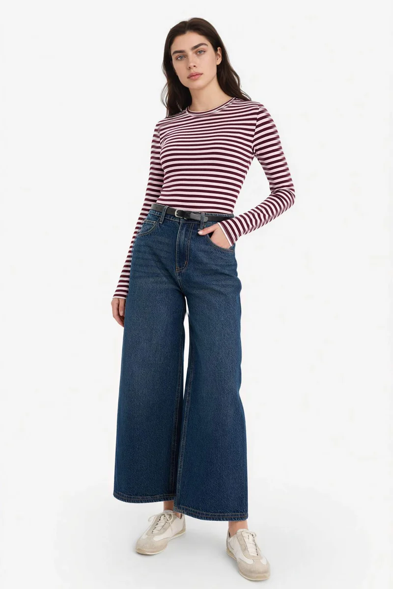 ديفاكتو Loose Fit Boat Neck Ribbed Long Sleeve T-Shirt