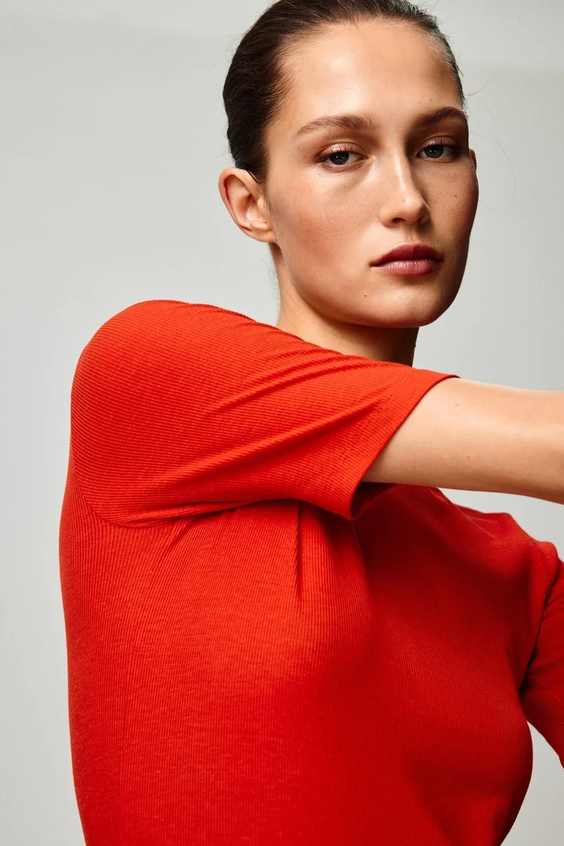 اتش اند ام تي-شيرت مرن