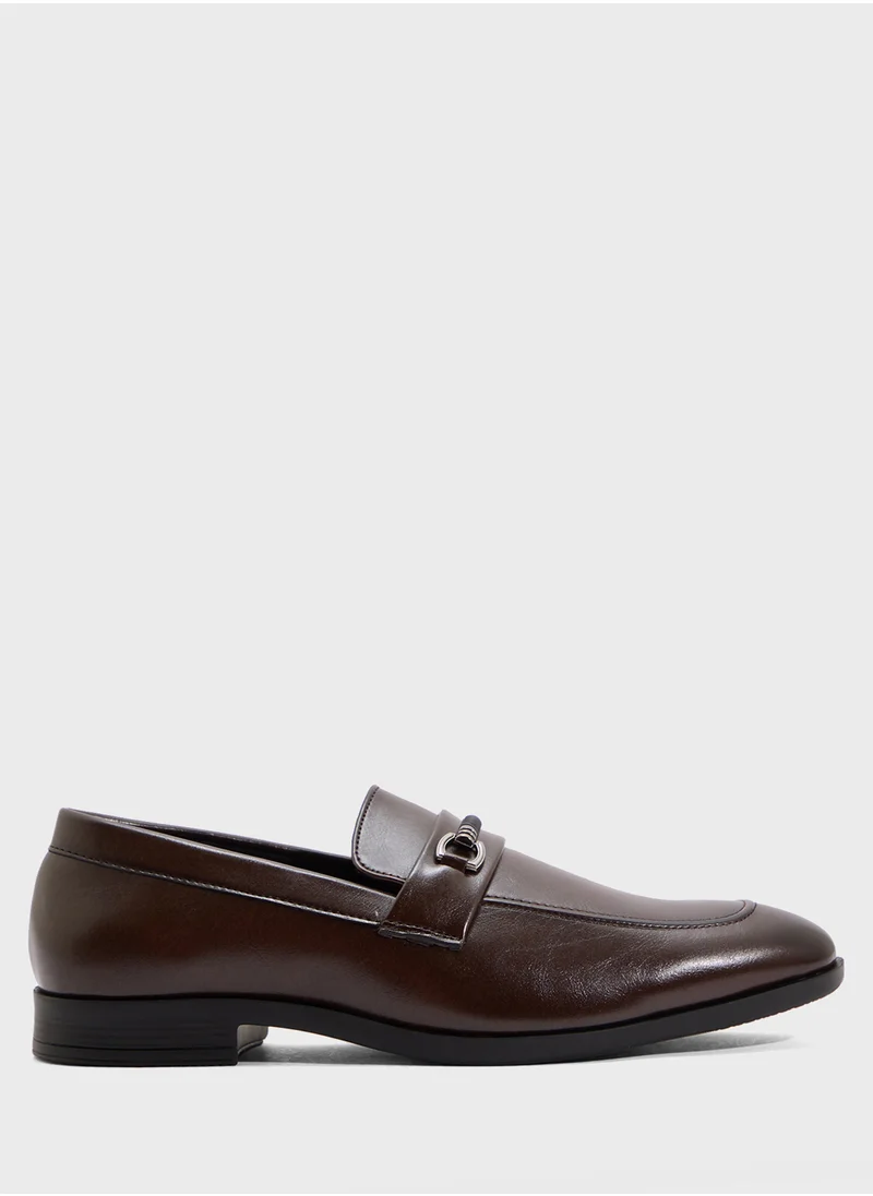روبرت وود Trim Detail Formal Slip Ons
