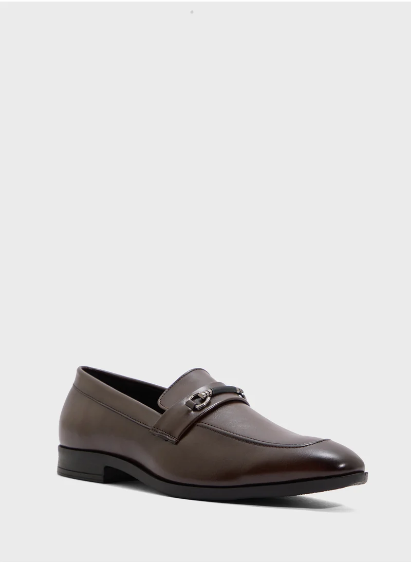 روبرت وود Trim Detail Formal Slip Ons