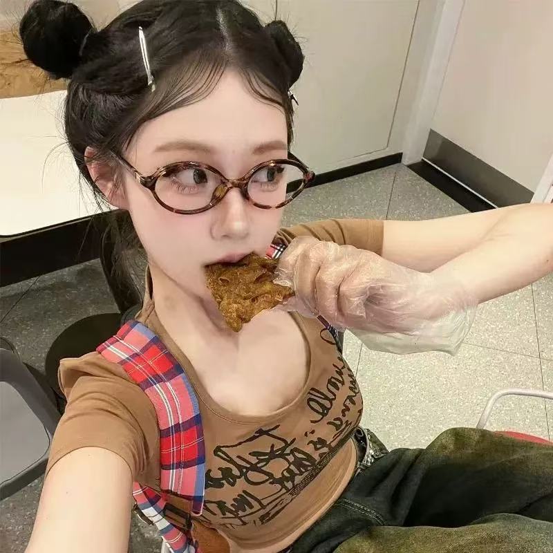 Internet Celebrity Tortoiseshell Popular Myopia Glasses Anti-Blue Light Pochromic Fashion Nerd Round Frame High-End Temperament Glasses - Image 4