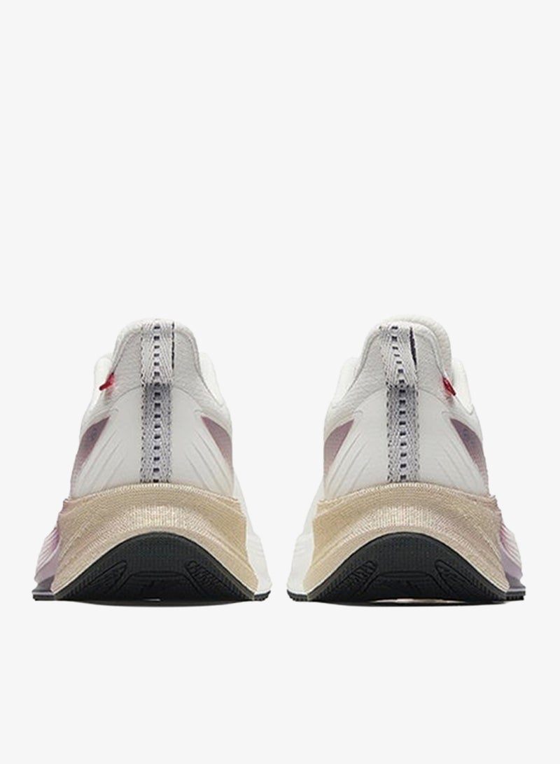 انتا حذاء روكيت الجيل السادس | حذاء رياضي مقاوم للماء بتقنية النيتروجين، مبطن، قابل للتنفس - Image 4