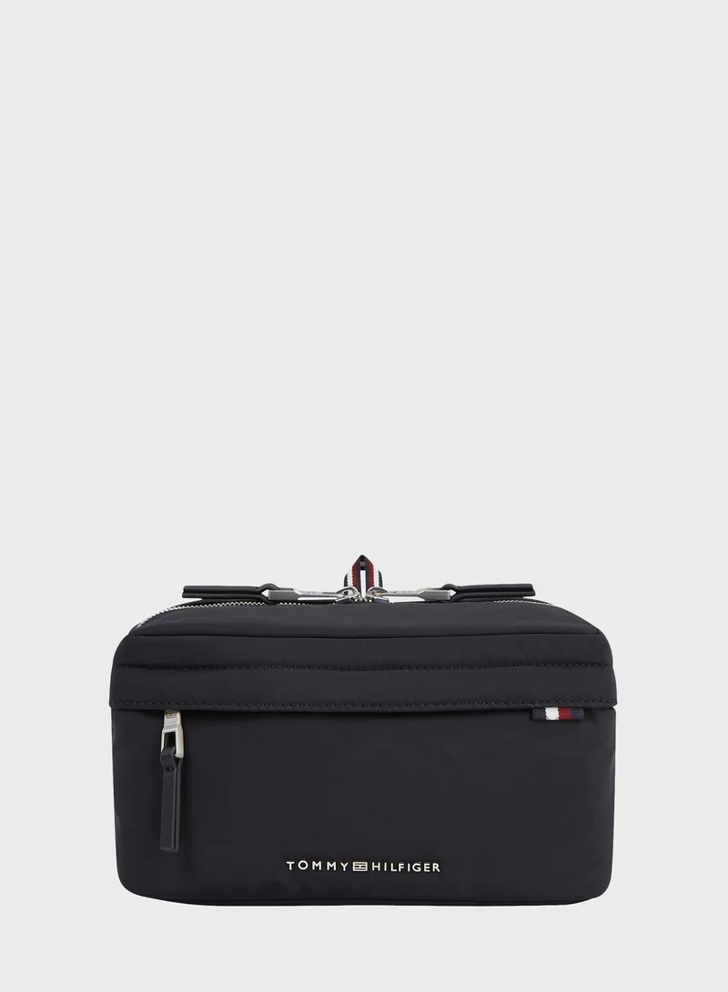 TOMMY HILFIGER Logo Signature Washbag