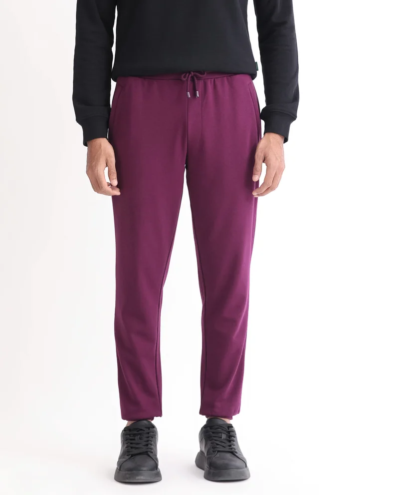Rare Rabbit Rare Rabbit Men's Matsu Maroon Cotton Polyester Fabric Regular Fit Mid Rise Knitted Trackpant