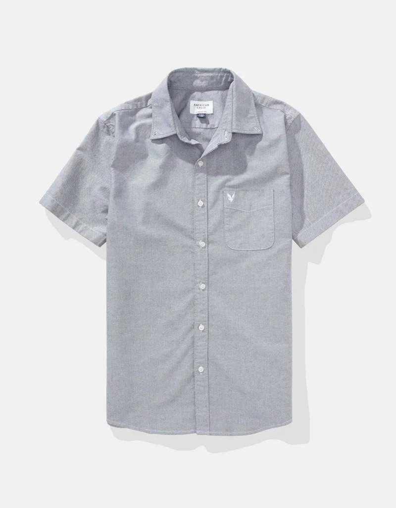 American Eagle  AE Short-Sleeve Classic Fit Button-Up Shirt for Men | Best Price UAE