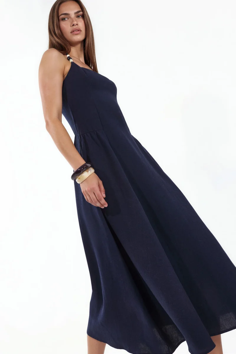 هيكاب Halter Neck Beaded Detail Midi Dress