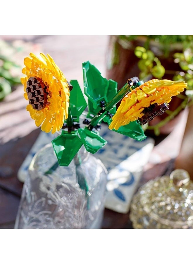 LEGO Botanicals Sunflowers, Faux Flower Decoration Set 40524 (Age 8+, 191 Pieces) - Image 3