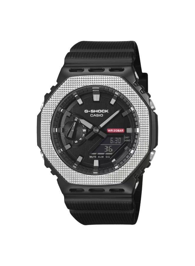 G-SHOCK ساعة G-STEEL التناظرية الرقمية GM‑2100BM‑1ADR، 49.3 مم قرص أسود، إطار من الفولاذ المقاوم للصدأ وحافظة وحزام من الراتنج، 200 م مقاومة للماء - Image 2