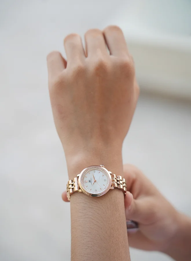 كينيث سكوت ساعة يد نسائية من كينيث سكوت بقرص من عرق اللؤلؤ تناظرية