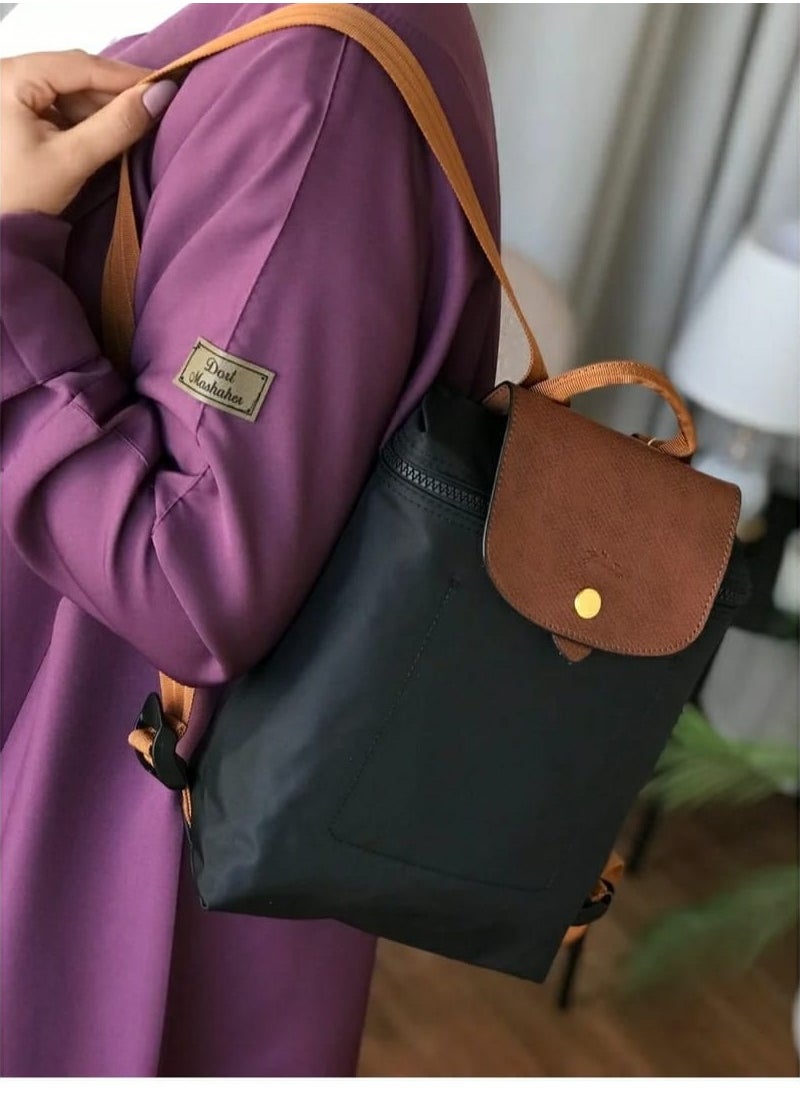 BAGARI A women's backpack from Co, an elegant, high-quality brand 