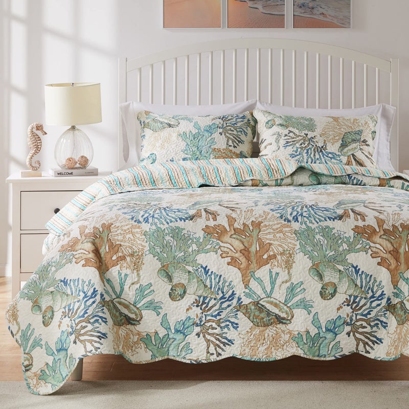 Greenland Home Fashions Greenland Home Atlantis Coastal Sea Coral Oversized Reversible Quilt Set, 2-Piece Twin/XL, Jade - Image 1