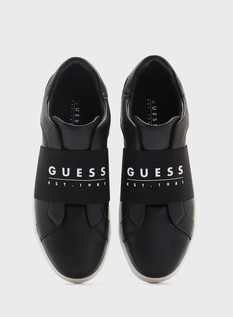 GUESS Tosli Low Top Sneakers