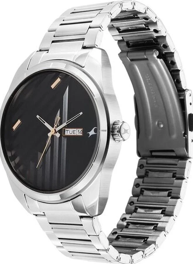 TITAN Men's Analog with Day & Date Display Watch With Silver Stainless Steel Strap - 3313SM01