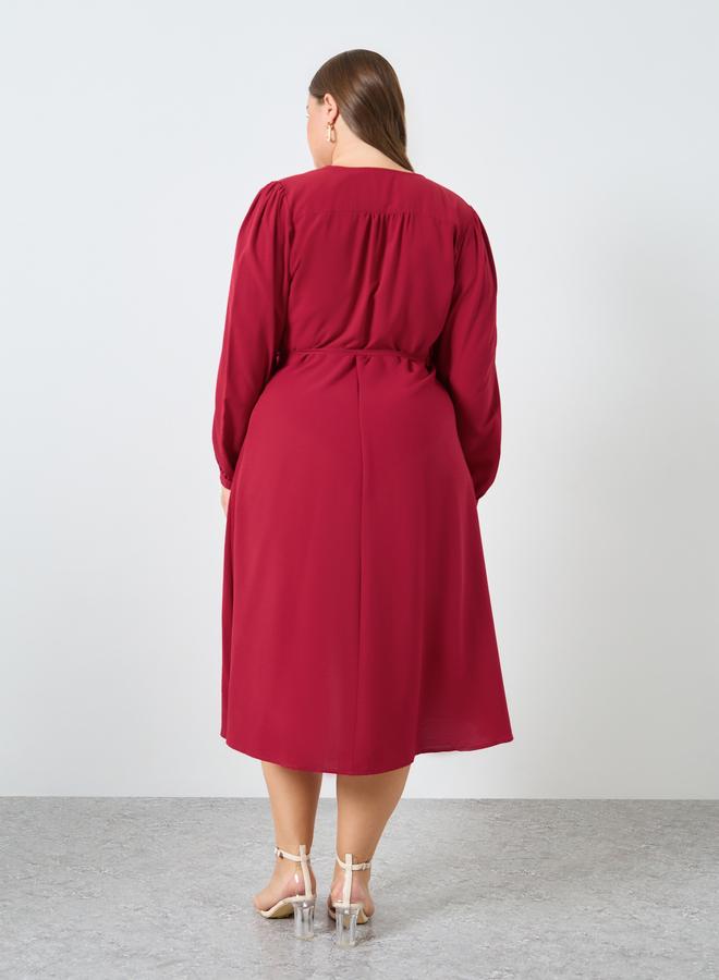 ستايلي فستان ميدي بمقاس كبير بنمط لف - Image 5