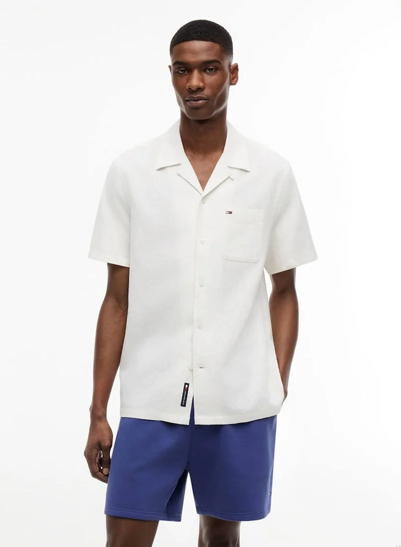 Tommy Jeans Regular Fit Linen Blend Short Sleeve Shirt