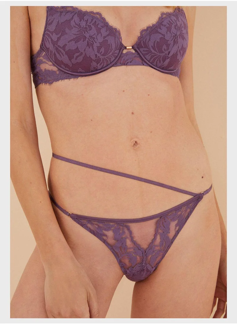 ومن سيكريت Lace Detail Brief