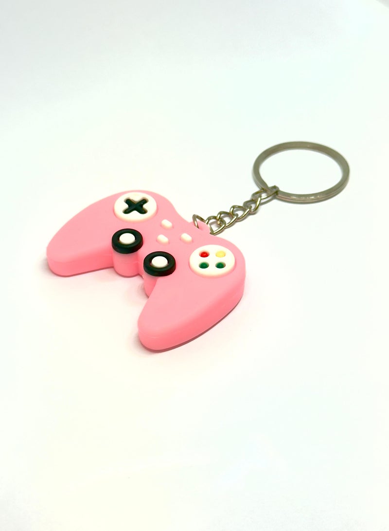 سوني ميدالية مفاتيح كرتونية، ميدالية اطفال، ميدالية مضحكة طريفة، ميدالية للمفاتيح للبنات، ميدالية للمفاتيح للأولاد , تعليقة مفاتيح، تعليقة محفظة و شنطة ، مداليه تعليقه تتناسب مع المحفظة والحقيبة سلسلة مفاتيح بشخصية كرتونية تناسب هدية لطيفة على شكل يد جهاز لعب وردي . - Image 2