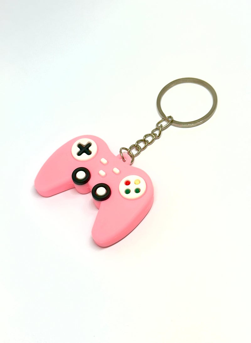 سوني ميدالية مفاتيح كرتونية، ميدالية اطفال، ميدالية مضحكة طريفة، ميدالية للمفاتيح للبنات، ميدالية للمفاتيح للأولاد , تعليقة مفاتيح، تعليقة محفظة و شنطة ، مداليه تعليقه تتناسب مع المحفظة والحقيبة سلسلة مفاتيح بشخصية كرتونية تناسب هدية لطيفة على شكل يد جهاز لعب وردي . - Image 3