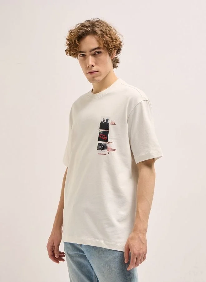 THE BEAR HOUSE  Men's White Graphic Print Crew Neck T-shirt Perfect For Casual Wear, Gym, Travel, Or Layering Stylish And Versatile Essential For Every Wardrobe for Men | Best Price UAE