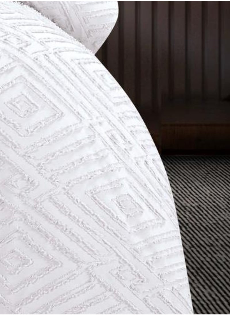 Generic Bedding set New model 3D cut-out duvet cover set , king size ,6pcs set with duvet cover 220*240cm and fit sheet and 4pcs pillowcases  - Image 2