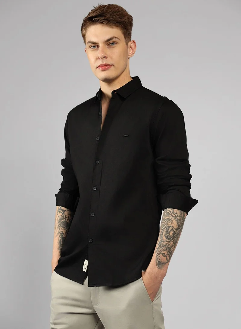 دينيس لينغو قميص رجالي قطني أسود بقصة ضيقة