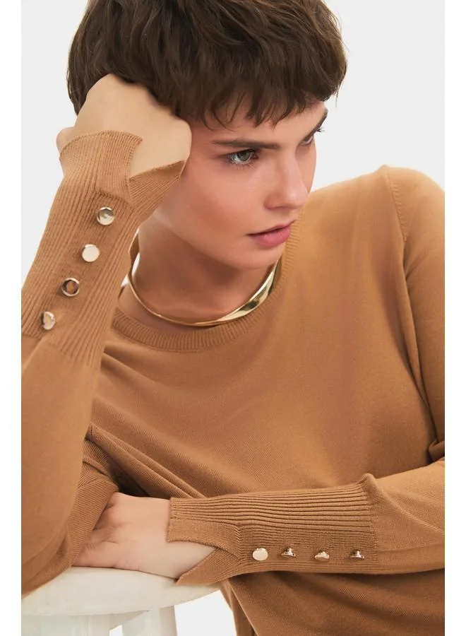 JUNE June Women Exclusive Crew Neck Viscose Blend Button Detailed Knitwear Sweater Tan