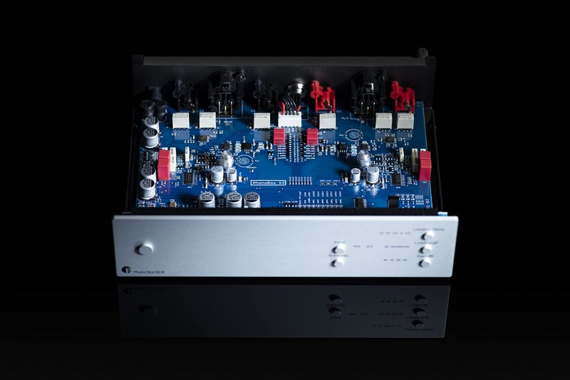 Pro-Ject Phono Box S3 B Balanced Phono Preamplifier (Black) - Image 4