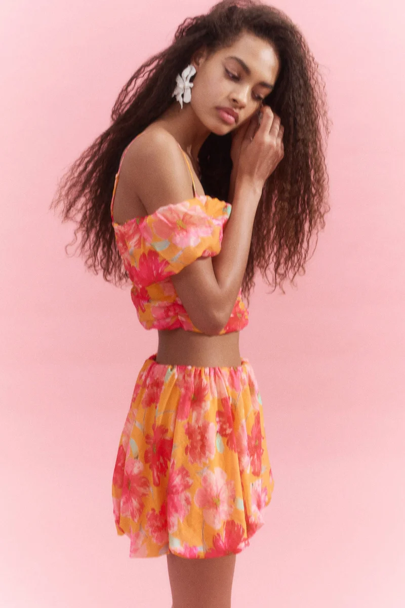 اتش اند ام تنورة مينين بحافة منفوخة