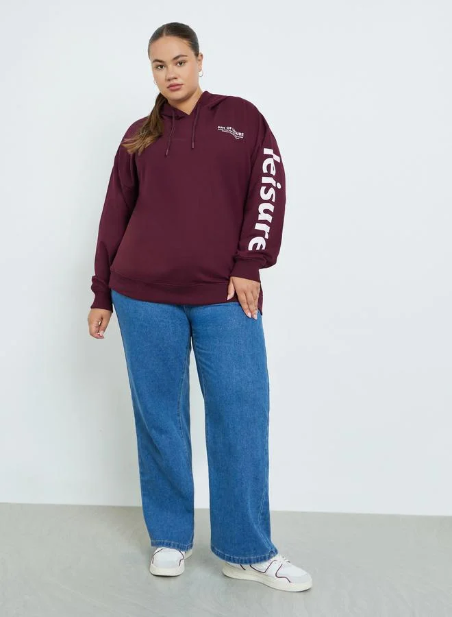 Styli Plus Size Regular Fit Longline Slogan Hoodie