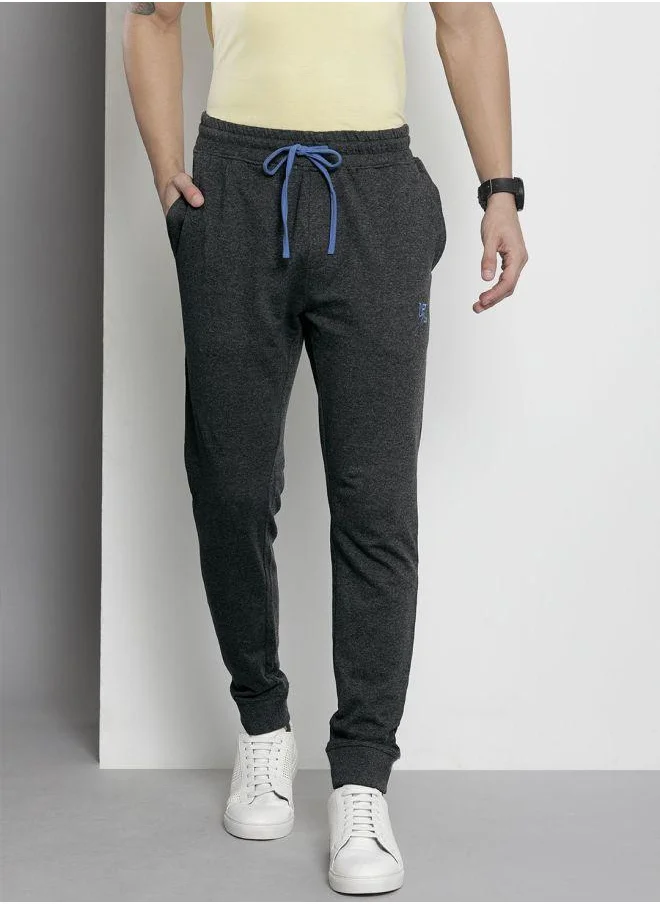 The Indian Garage Co Men Slim Fit Solid Mid-Rise Stretchable Knitted Jogger Trousers