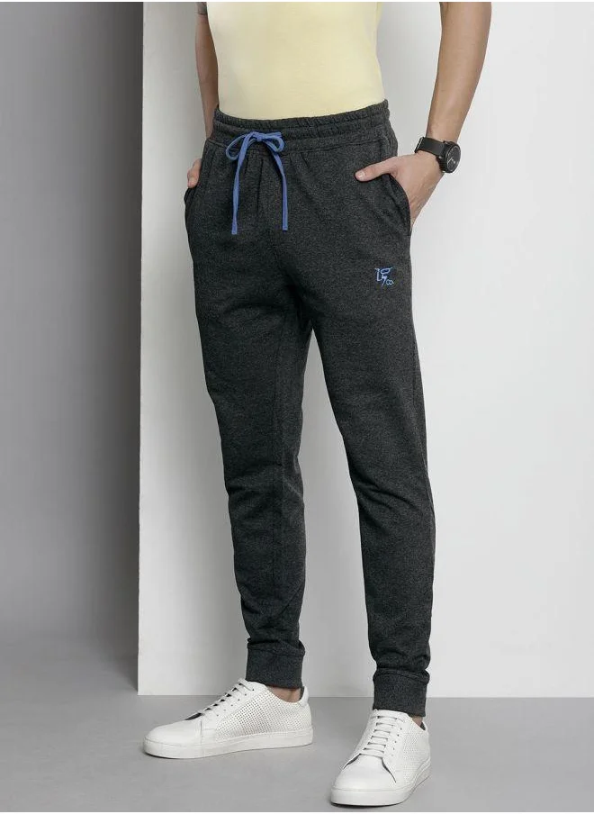 The Indian Garage Co Men Slim Fit Solid Mid-Rise Stretchable Knitted Jogger Trousers