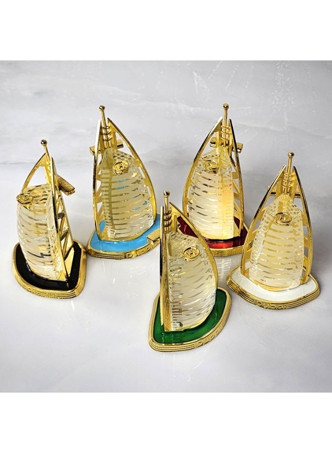 سوق الهدايا التذكارية سوق التذكارات – ديكور برج العرب من الكريستال والمعدن مقاس 11×7 سم مع قاعدة مطلية بالمينا السوداء - Image 3