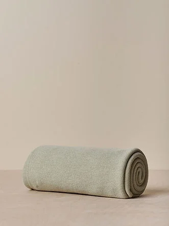 Wedoble Organic Cotton Fine Knit Baby Blanket
