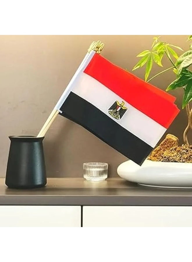 أعلام مصرية محمولة باليد للمهرجانات وكأس العالم  ومنتخب مصر وفعاليات اليوم الوطني بتصميم مزدوج الجوانب للحفلات والاحتفالات والديكور، حجم أكبر من متوسط40  سم × 30 سم، 12 قطعة الأكثر مبيعا 1 - Image 4