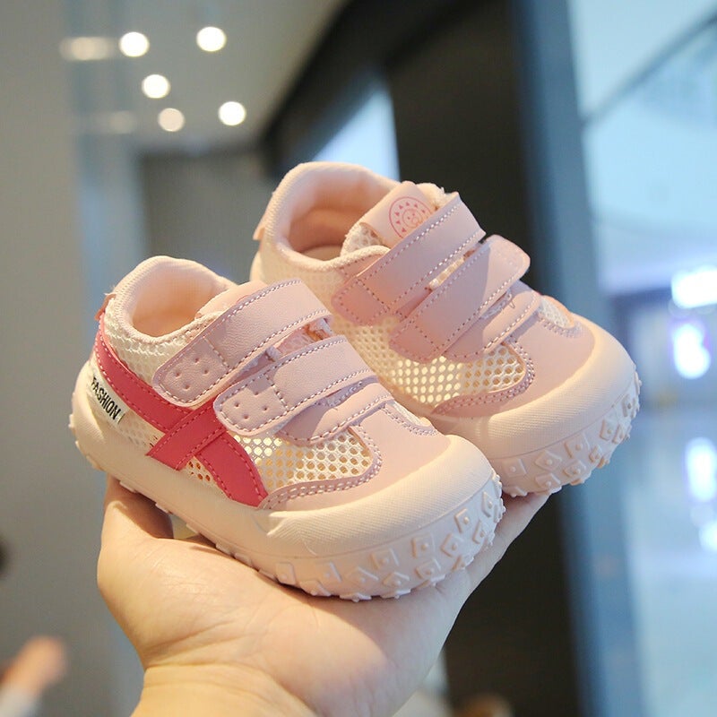 Mesh Sneakers Lightweight Flexible Sole Walking Shoes For Kids Indoor And Outdoor Activities - Image 3