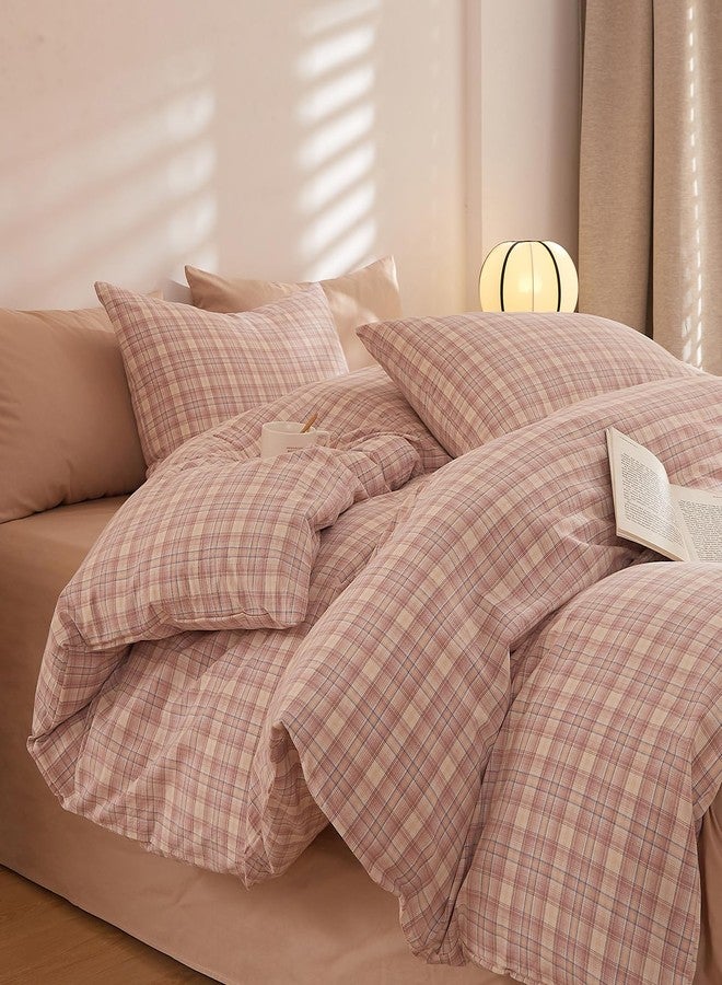 EAVD غطاء لحاف وردي بنقشة مربعات من إي إيه في دي، مقاس كوين، مصنوع من القطن الناعم المغسول، قابل للعكس، طقم مفروشات بنقشة مربعات مع غطاءين للوسائد. غطاء لحاف عصري بنقشة مربعات مع سحاب، طقم مفروشات بنقشة مربعات ريفية مناسب لجميع الفصول. - Image 4