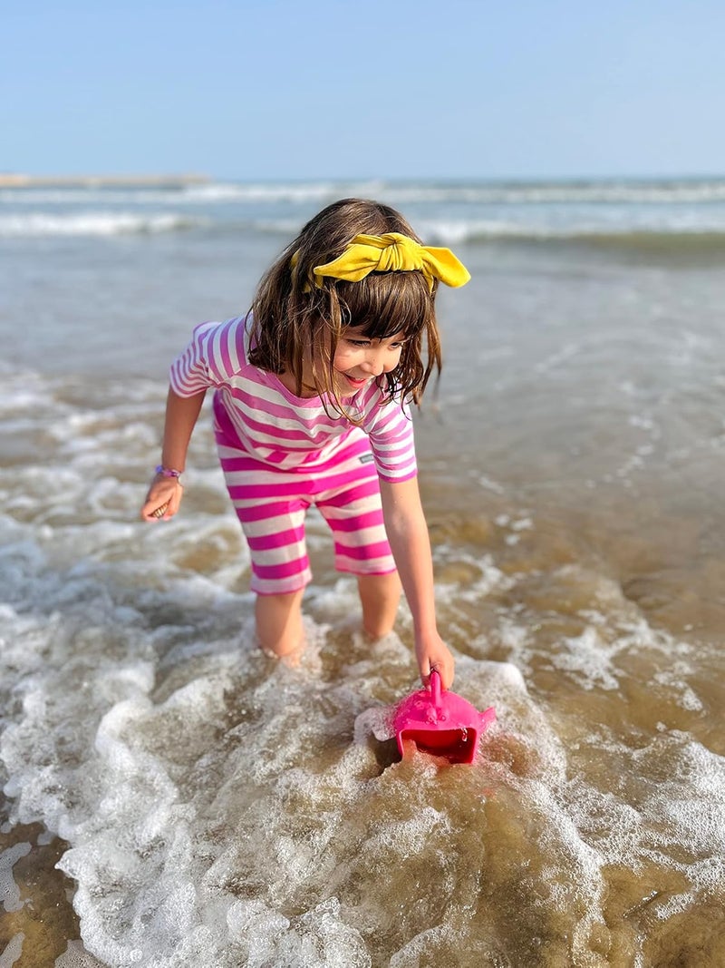Scrunch Scoop - Teal Silicone Kids Bath and Beach Toy - Image 2
