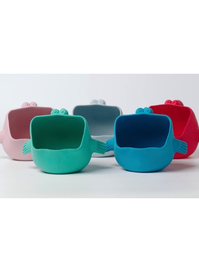 Scrunch Scoop - Teal Silicone Kids Bath and Beach Toy - Image 5