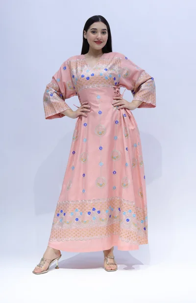 In Love An elegant and luxurious women dress.