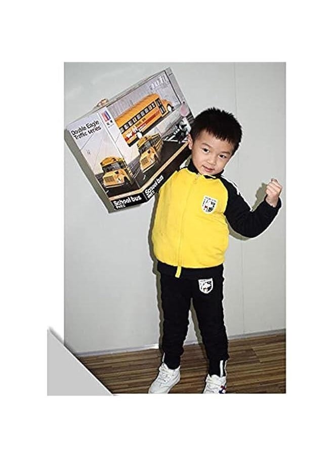 RC School Bus 2.4G Simulation Bus Model 45-Degree Climbing School Bus Public Transportation Car Door Can Be Opened Front and Rear Lights Simulation Sound Boy Toy Car Child Gift
