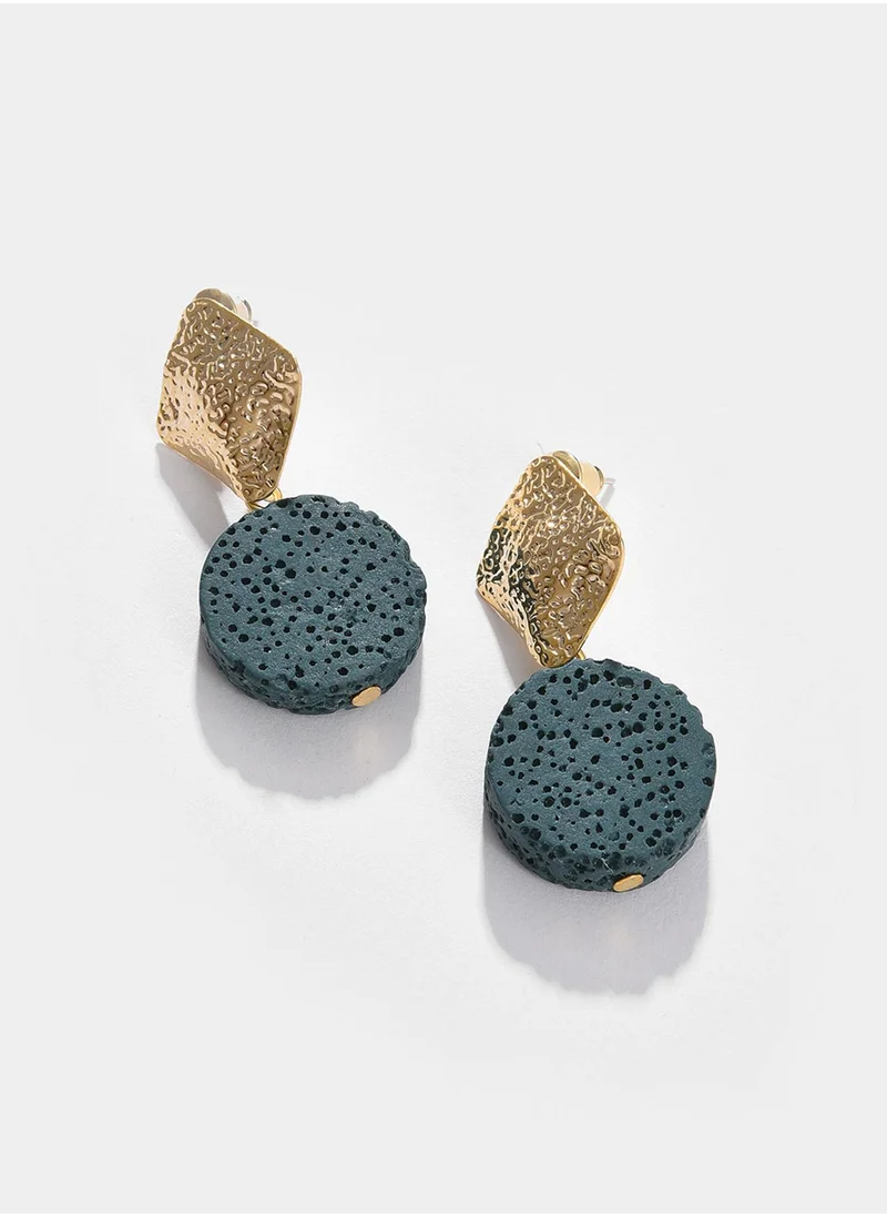 SOHI Green Contemporary Drop Earrings