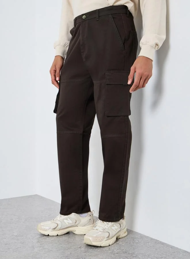 ستايلي بنطال كارجو بقصة مريحة