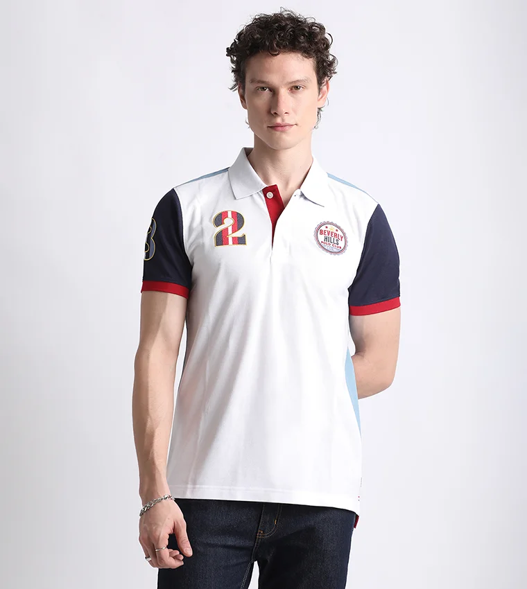 بيفرلي هيلز بولو كلوب تيشيرت بولو بأكمام قصيرة وتصميم كتل الألوان